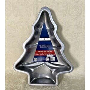 USA Pan Global Nonstick Christmas Tree Cake Pan Aluminized Steel 12.5x9.75x2 NWT